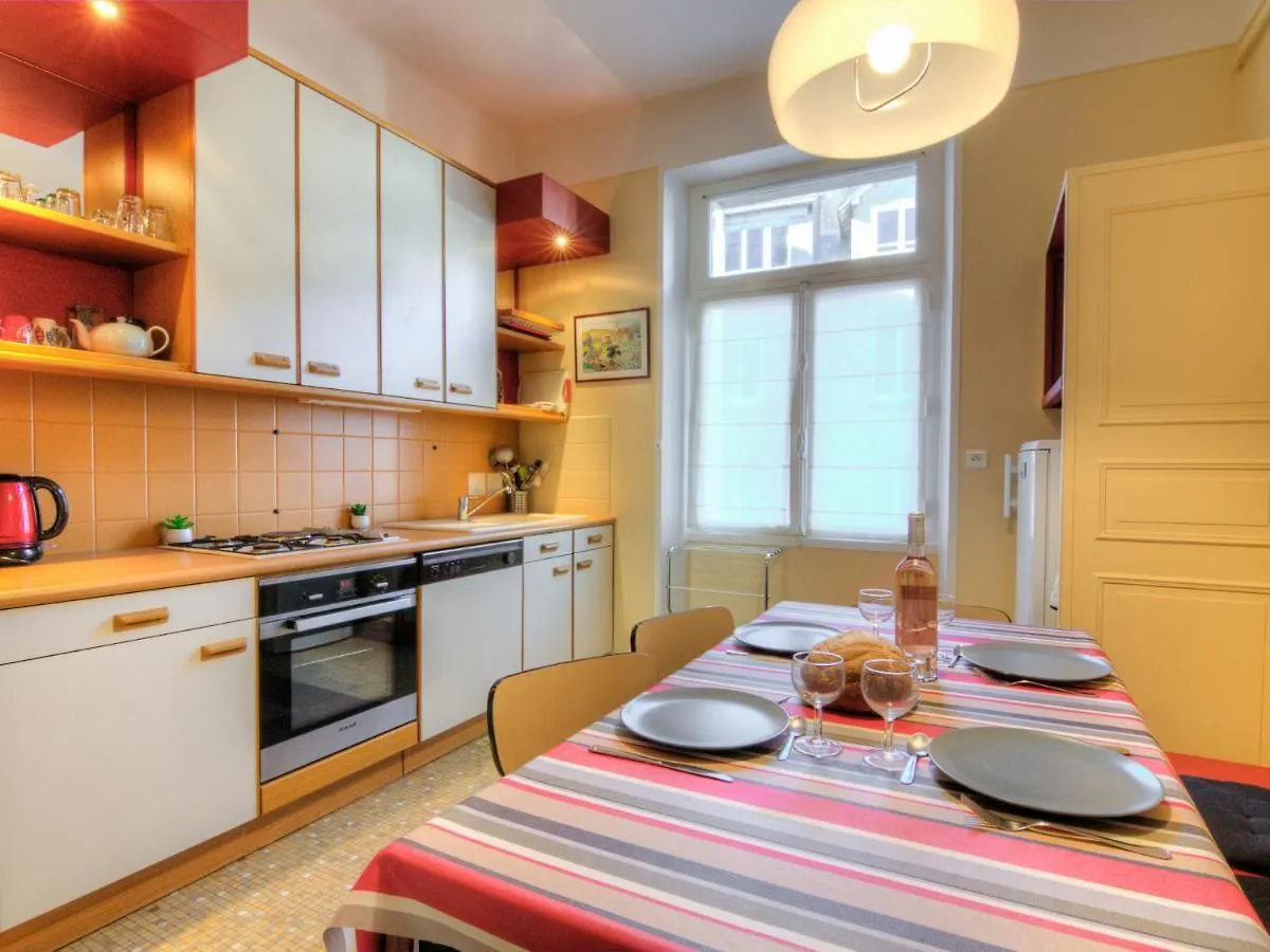 Apartment Le Provence By Interhome Dinard